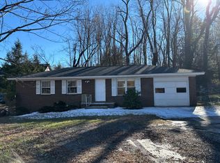 15 Maple Dr, Asheville, NC 28805