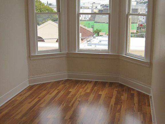 3rd image of 144A Linda St