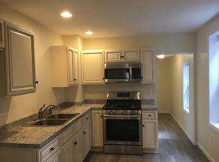 752 E Chestnut St, Coatesville, PA 19320