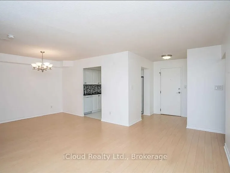 135 Hillcrest Ave #906 — Photo 1