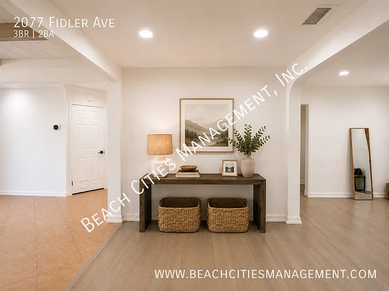 2077 Fidler Ave — Photo 5