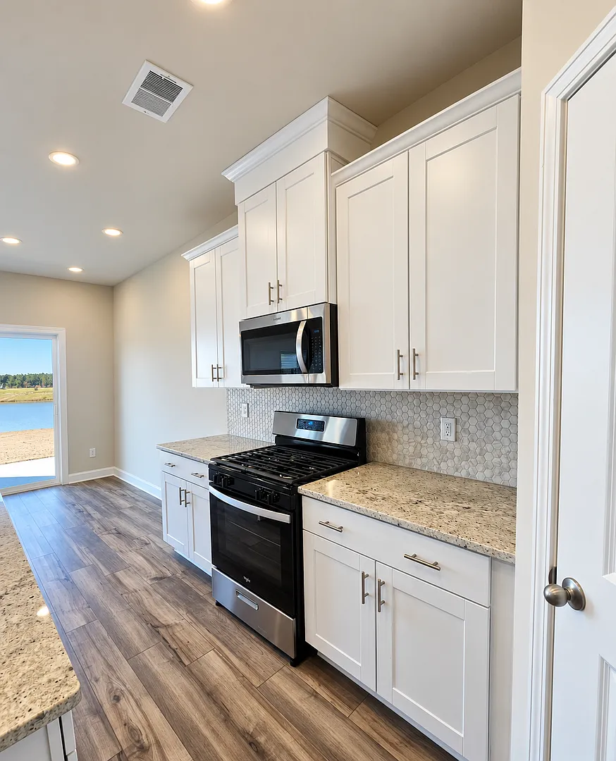 Come Home to Cypress Ridge | 3 Bedrooms 2 Bathrooms 2-Car Garage — Photo 4