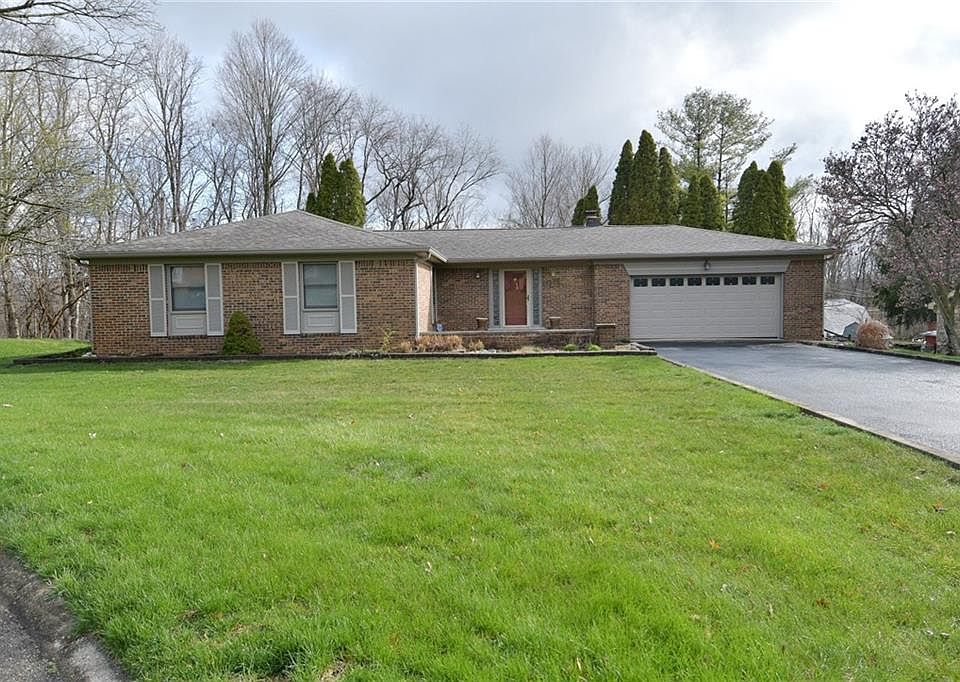 1st image of 3253 Country Club Ln