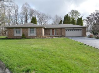 3253 Country Club Ln, Indianapolis, IN 46214