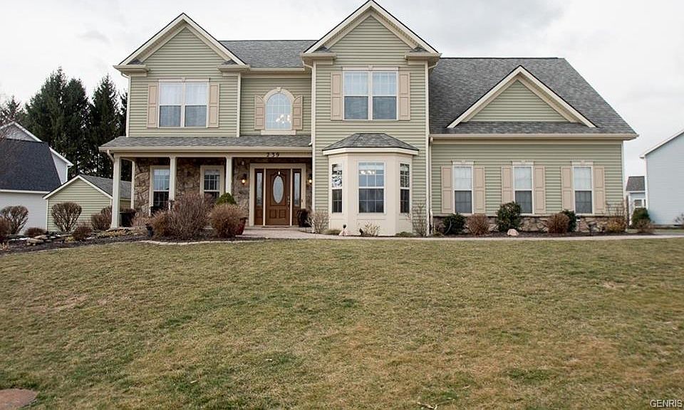 1st image of 239 Woodsview Dr