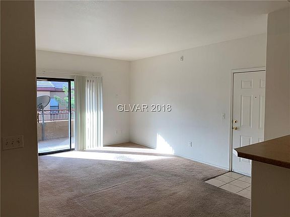 3rd image of 8250 N Grand Canyon Dr Unit 2122