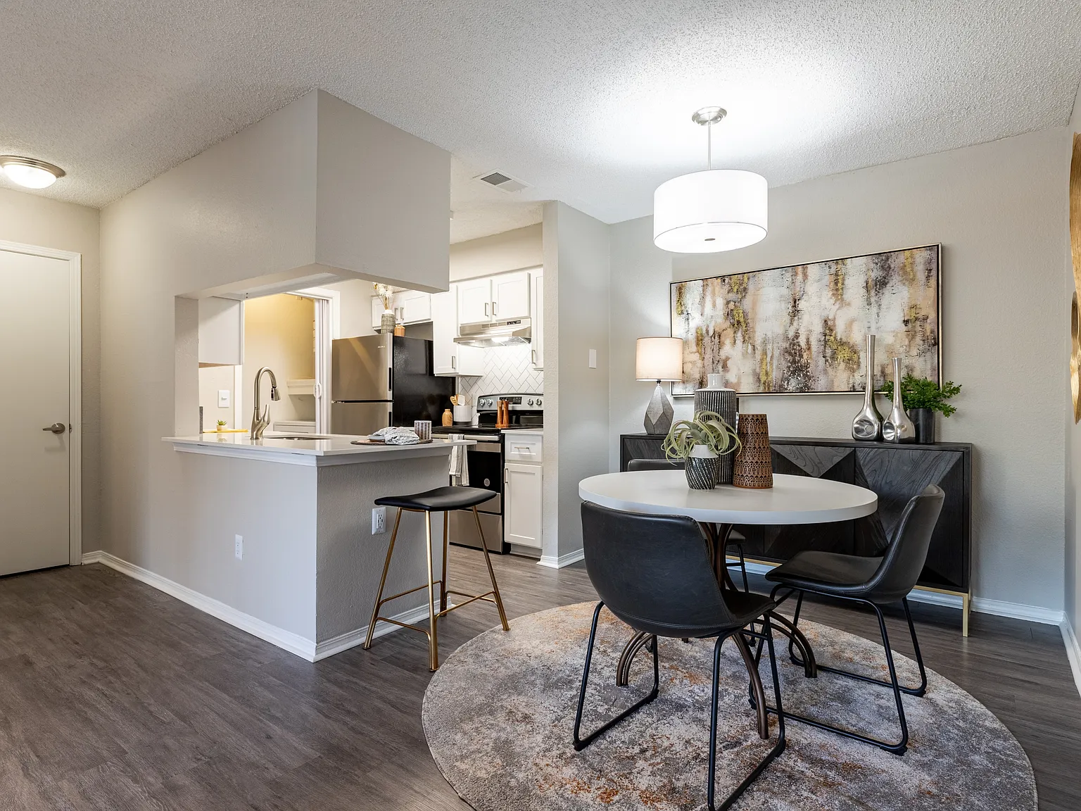 The Augusta Apartments — Photo 2