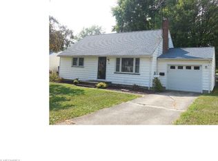 3972 Hopkins Rd, Youngstown, OH 44511