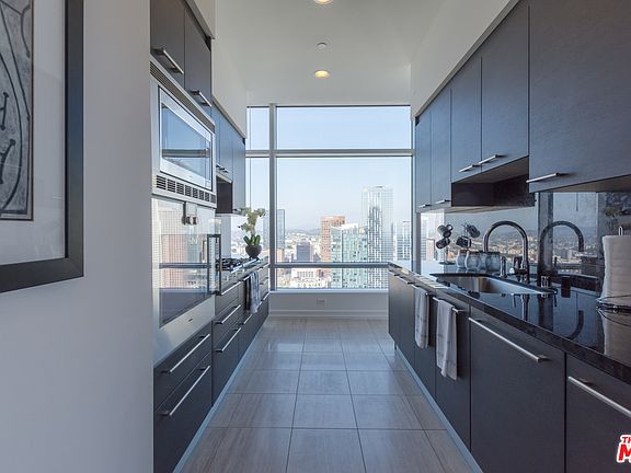 3rd image of 900 W Olympic Blvd Unit 38