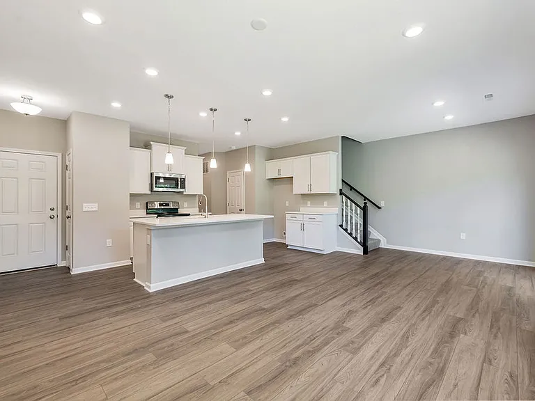 4860 Osprey Pointe Dr — Photo 15