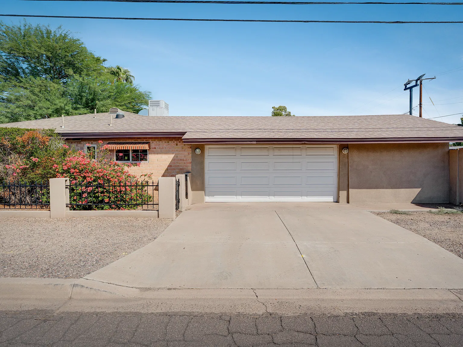 3 bed, 1801 sqft, $2,750 — Photo 3