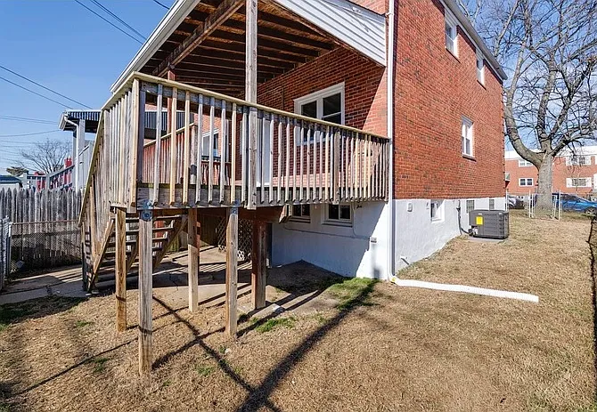 7843 Harold Rd — Photo 24