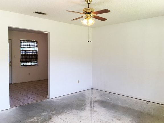 4th image of 15767 County Road 49 S