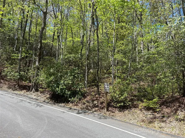 377 Tsisqua Ct #377/2, Brevard, NC 28712