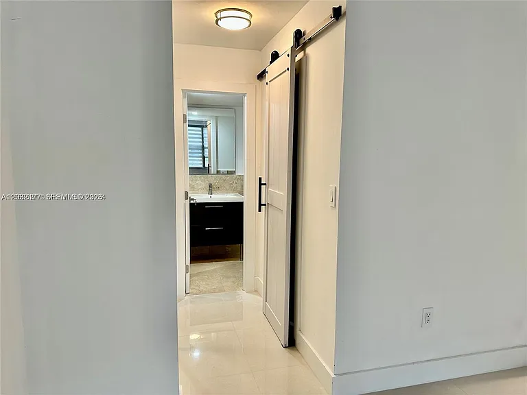 2851 NE 183rd St #109E — Photo 12