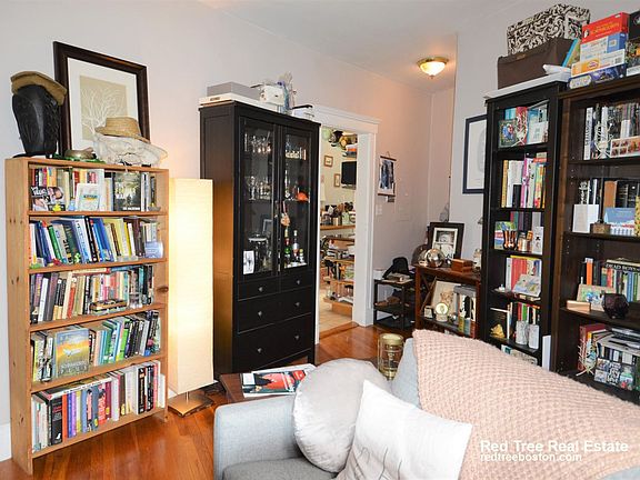 landlord_unit_photo_26271685_3