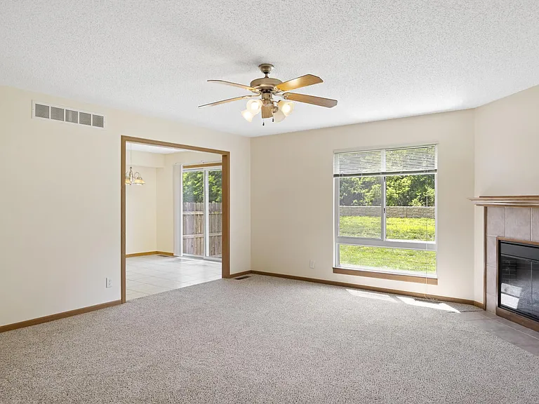 Pebblebrook Apartments — Photo 30