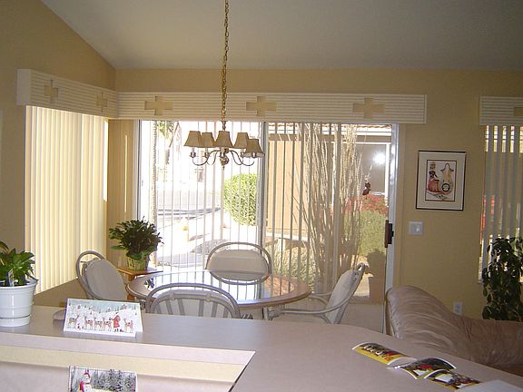 3rd image of 1696 E Lindrick Dr