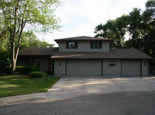 1616 S 8th St, Aberdeen, SD 57401
