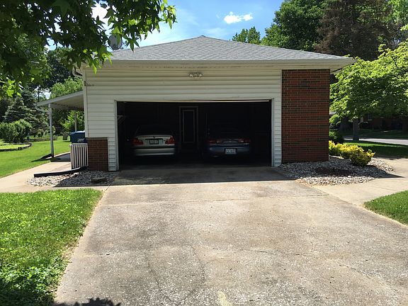 side load 2+ car garage
