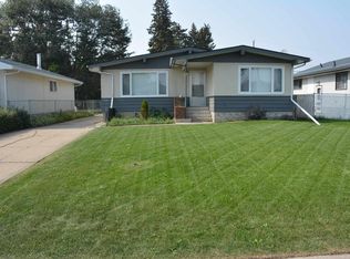 5506 56th St, Barrhead, AB T7N1C6