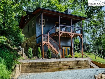 192 Klonteska Drive, Banner Elk, NC, 28604
