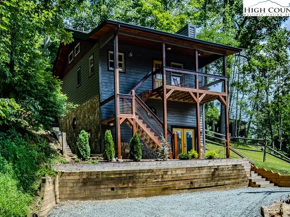 192 Klonteska Drive, Banner Elk, NC 28604