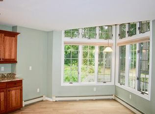 701 Winthrop St APT 112, Taunton, MA 02780