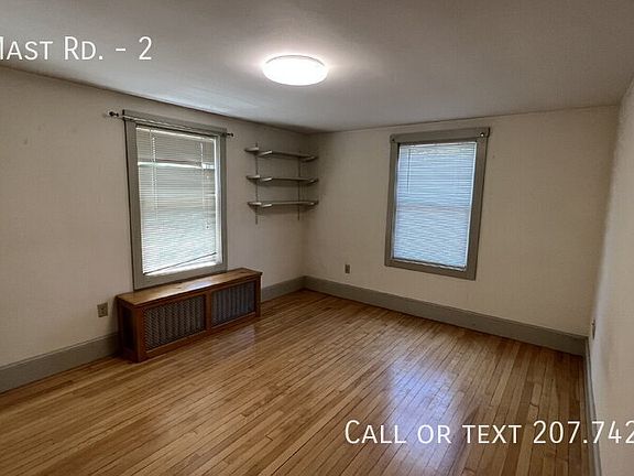 3rd image of 277 Mast Rd Unit 2