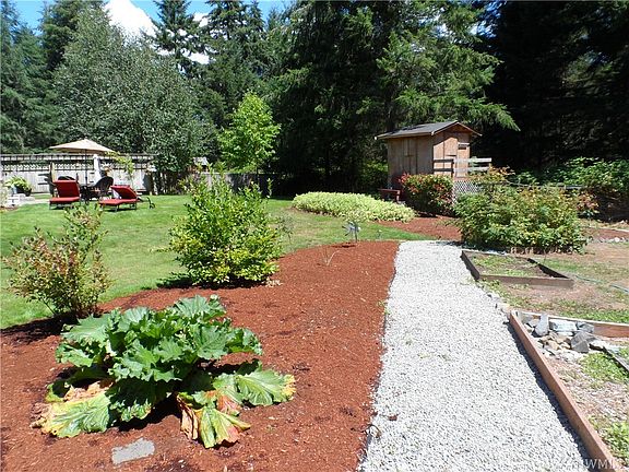 4th image of 2711 69th Avenue Ct NW