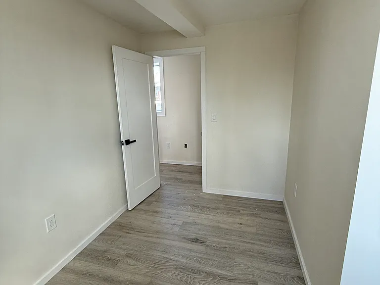 359 Lowell St #2 — Photo 26