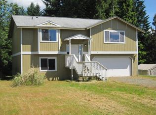 30 NE Peg Leg Ct, Belfair, WA