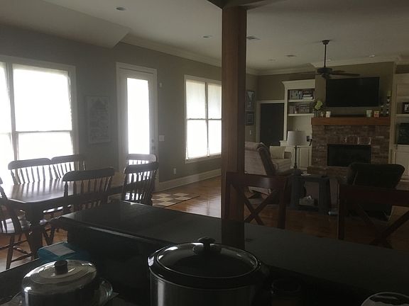 Breakfast nook