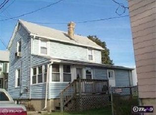 2 Queen St, Paulsboro, NJ 08066