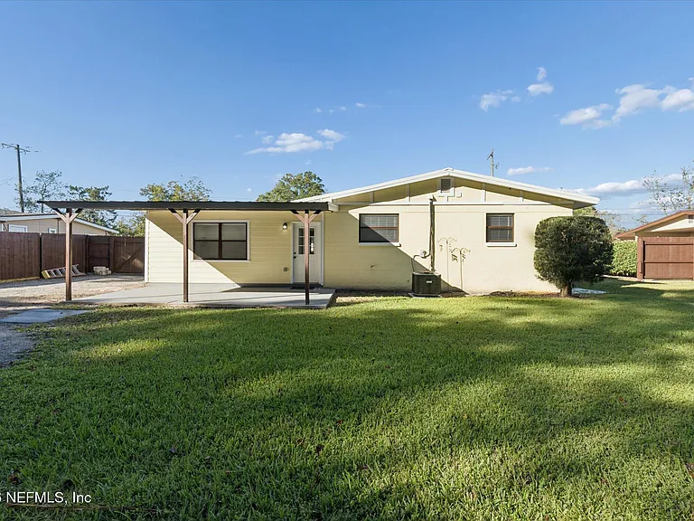 863 Westgate Dr — Photo 41
