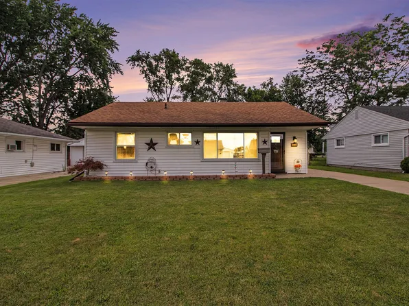29430 Kathryn St, Garden City, MI 48135