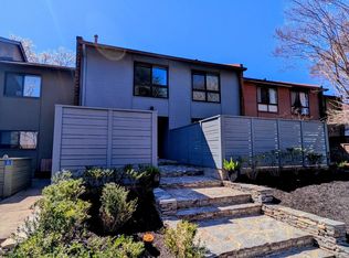 11753 Indian Ridge Rd, Reston, VA 20191