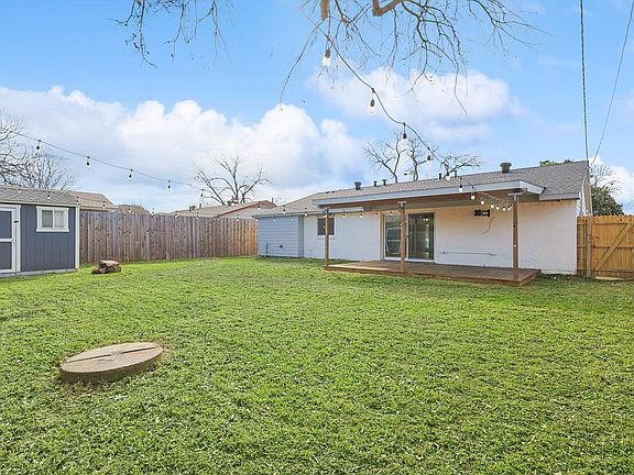 4th image of 2969 Windmill Ln