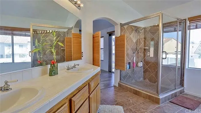 8615 Mesa Oak Dr — Photo 8