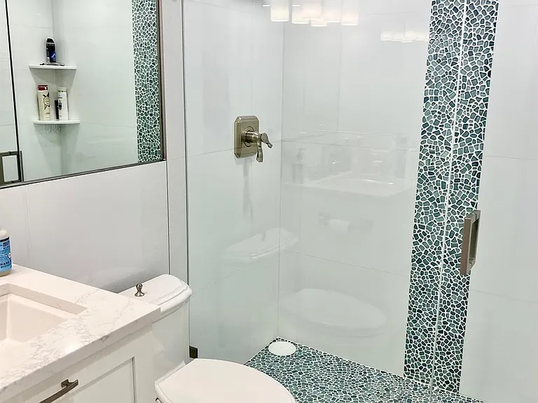 1556 S Ocean Ln #103 — Photo 15