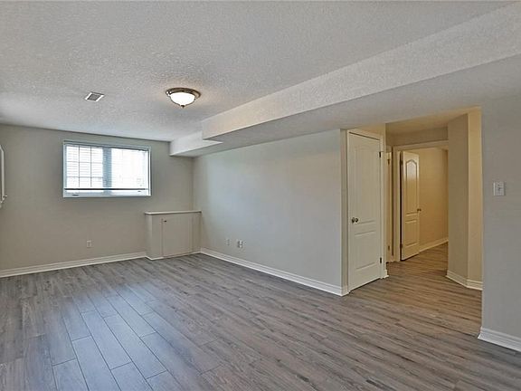 4th image of 279 Nashville Cir #2