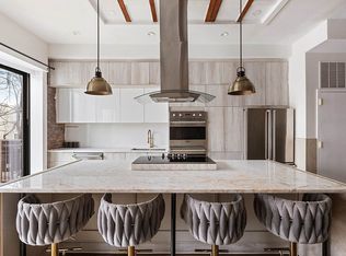 294 Albany Ave, Brooklyn, NY 11213