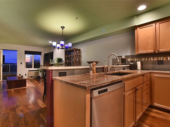 2nd image of 801 2nd Ave N Unit 202