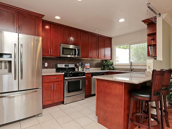 3rd image of 7649 Santa Inez Ct