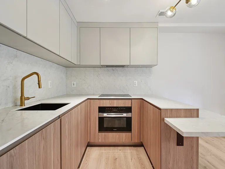 23 Logan Cir NW #1 — Photo 3