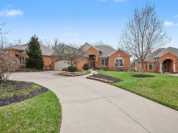 2nd image of 909 Riva Ridge Ln