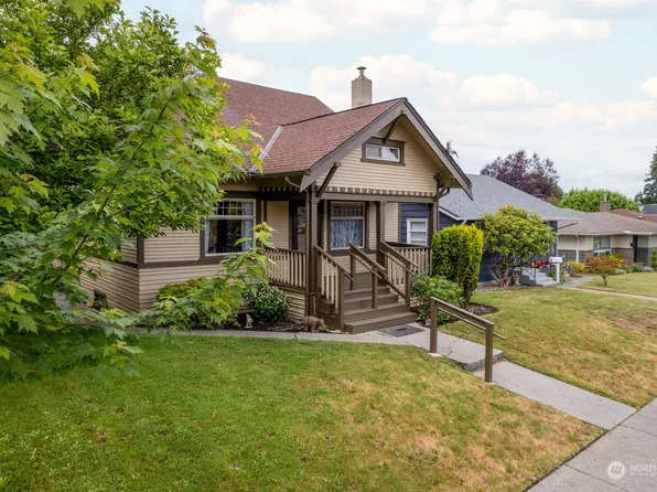 1722 Rainier Avenue, Everett, WA 98201