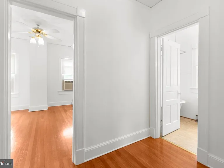 1404 Washington Ave — Photo 26
