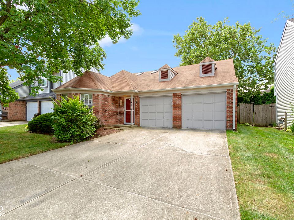 1st image of 9815 River Oak Ln N