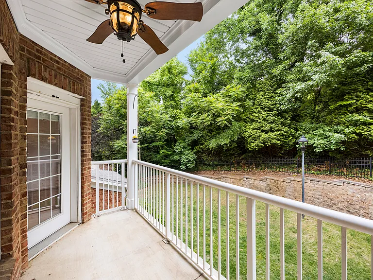 3228 Margellina Dr — Photo 16